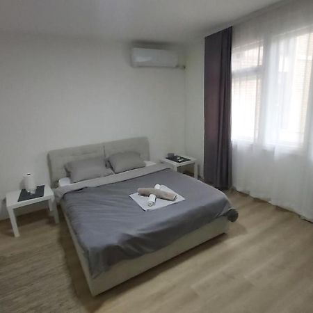 Apartman Pavlovic レスコヴァツ エクステリア 写真